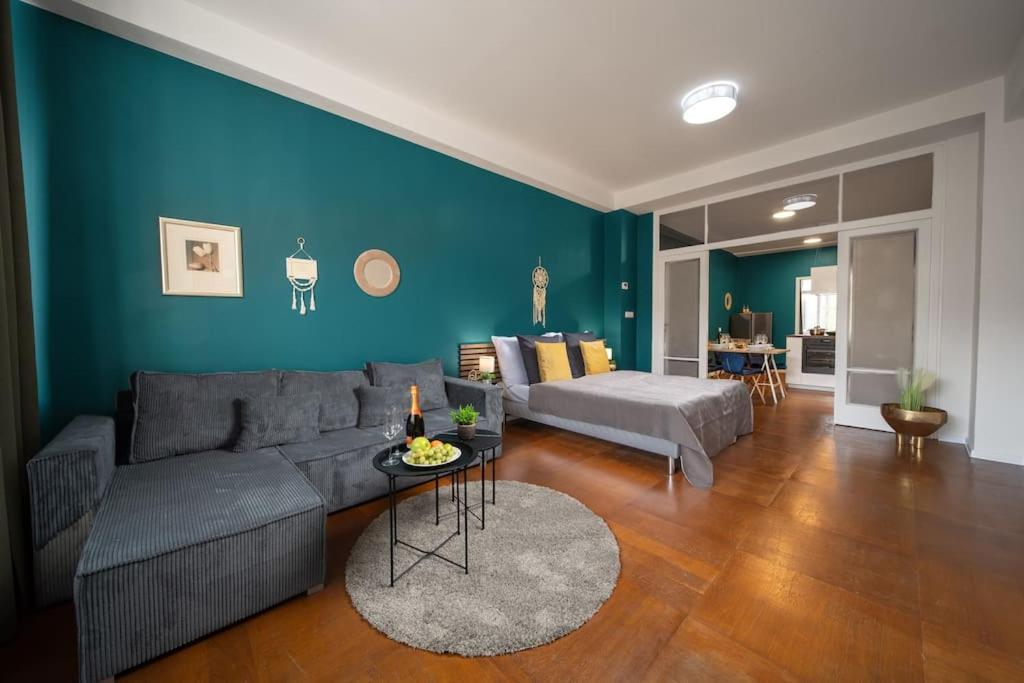 3b Bright Beautiful Newly Renovated 3br Apartamento